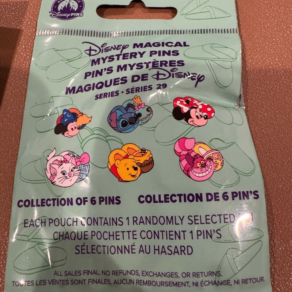 Disney Magical Mystery Pins - series 29 1 sealed bag